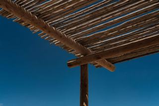 Pergola adossée à la maison : fixation, étanchéité, démarches