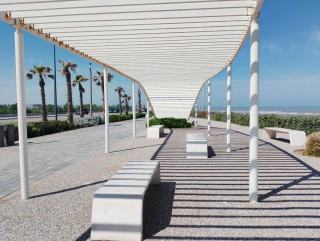 Pergola bioclimatique et bruit de la pluie : ce qui change
