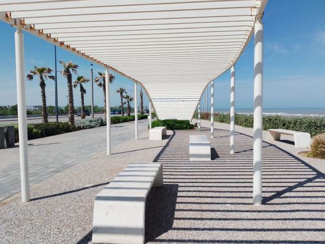 Le bruit de la pluie sur une pergola bioclimatique est-il vraiment gênant ? Le bruit de la pluie sur une pergola bioclimatique est-il vraiment gênant ?