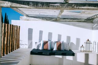 Stores pour pergola bioclimatique : zip, enrouleur ou vitrage